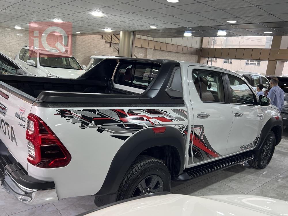 تۆیۆتا هایلۆکس